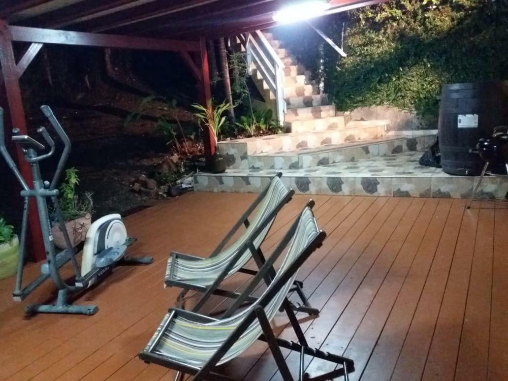 Villa Ponm Kann'L Deshaies Exterior foto